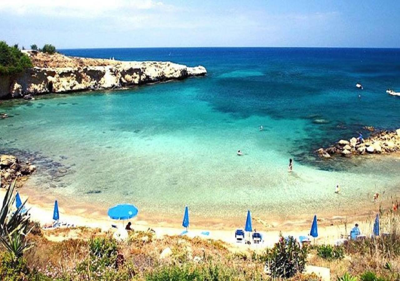 Phaedrus Living: Seaside Luxury Villa Anafi Paralímni Kültér fotó