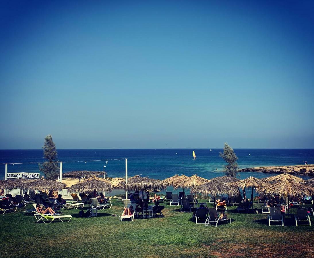 Phaedrus Living: Seaside Luxury Villa Anafi Paralímni Kültér fotó