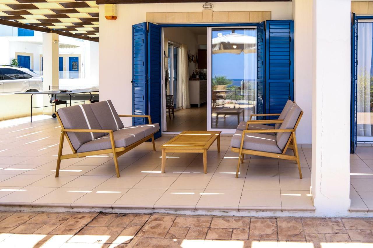 Phaedrus Living: Seaside Luxury Villa Anafi Paralímni Kültér fotó