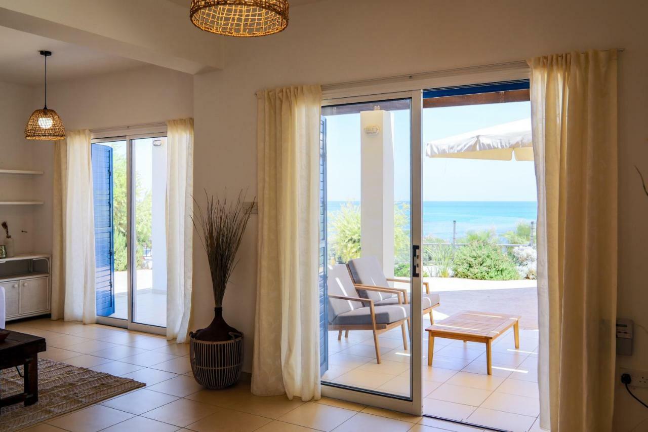 Phaedrus Living: Seaside Luxury Villa Anafi Paralímni Kültér fotó
