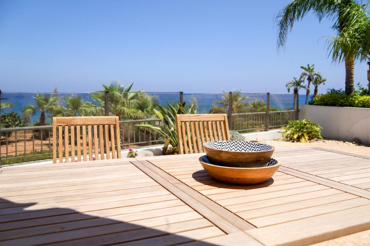 Phaedrus Living: Seaside Luxury Villa Anafi Paralímni Kültér fotó