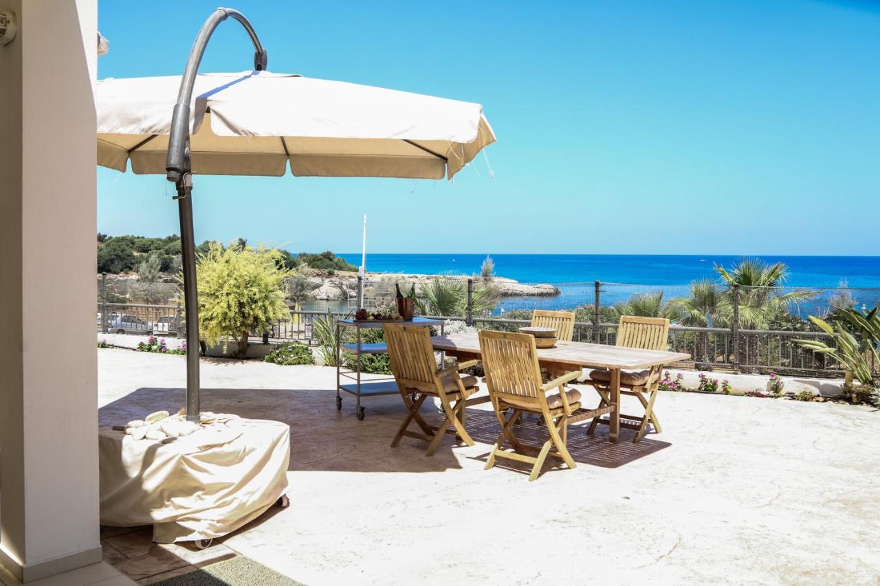 Phaedrus Living: Seaside Luxury Villa Anafi Paralímni Kültér fotó
